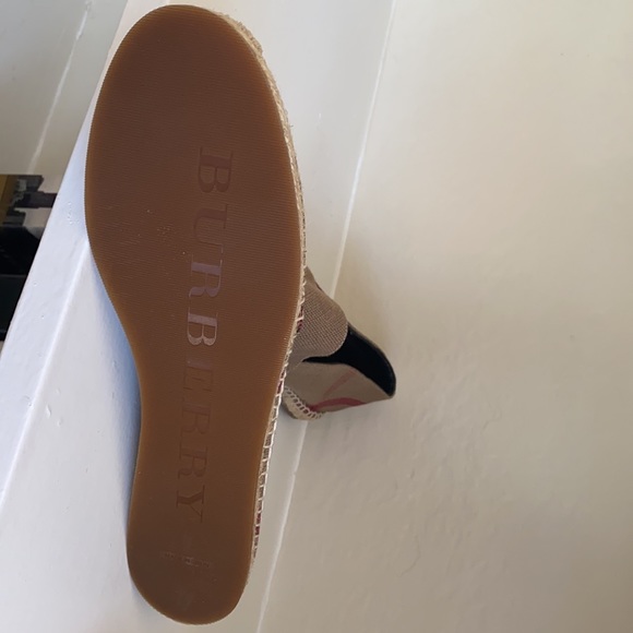 NWT Authentic Burberry Check Espardilles-size 7.5 - Picture 5 of 11